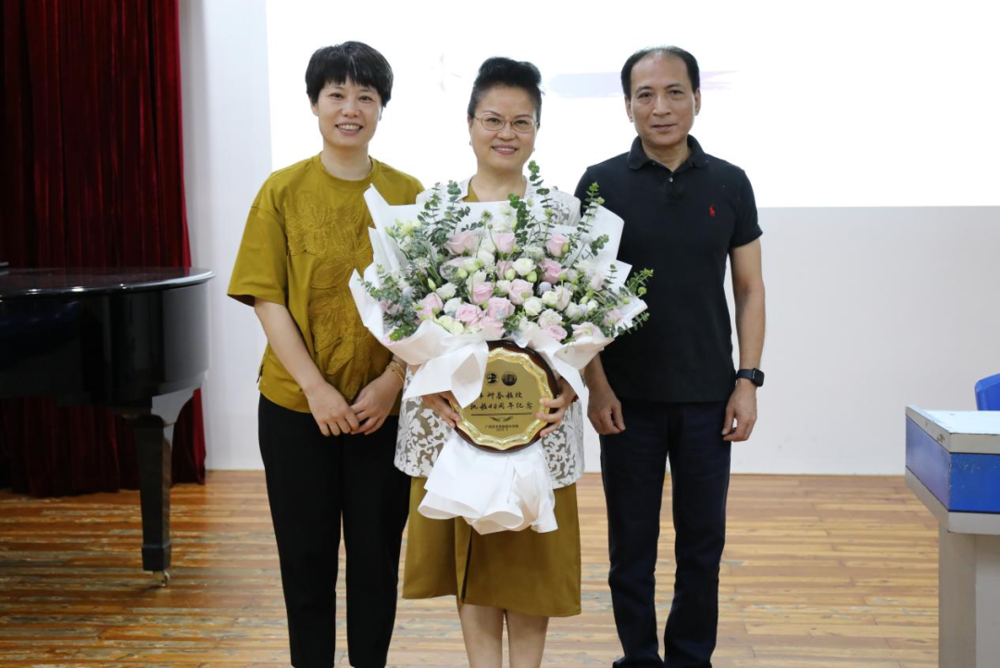 77efca890523422f962a7711bf6eff6d.png 77efca890523422f962a7711bf6eff6d.png