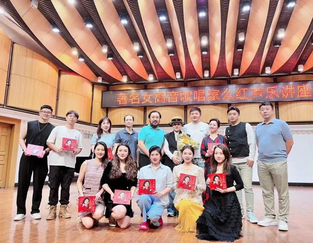 2304486c2cd844308fd376d95ae4965a.jpg 2304486c2cd844308fd376d95ae4965a.jpg